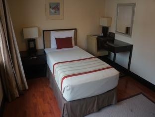 Iriga Plaza Hotel Zewnętrze zdjęcie