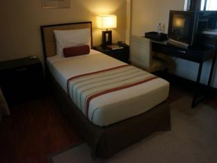 Iriga Plaza Hotel Zewnętrze zdjęcie
